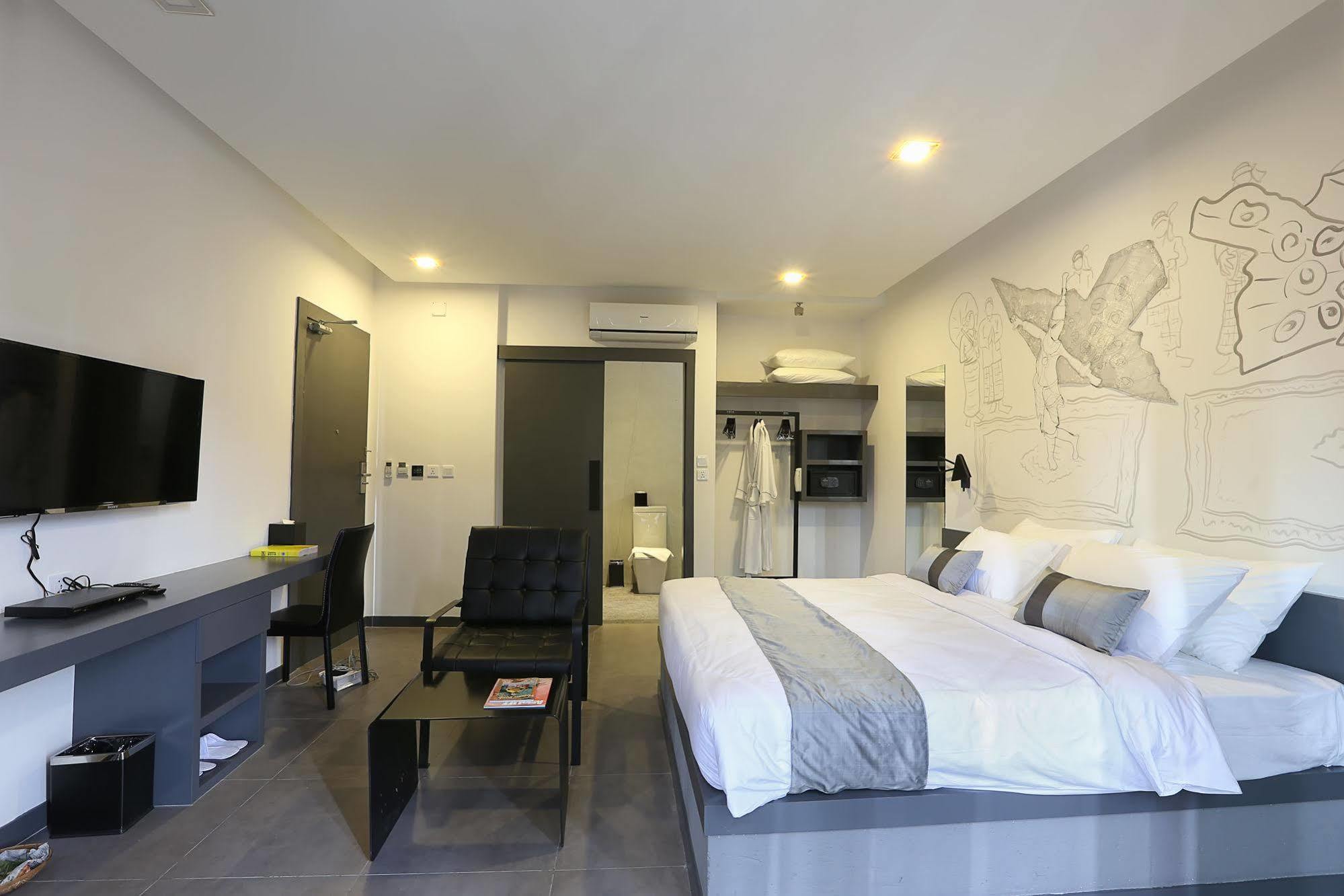 Hotel Records Phnom Penh Luaran gambar