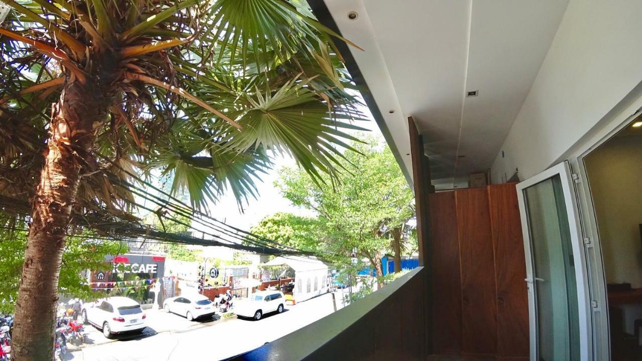 Hotel Records Phnom Penh Luaran gambar