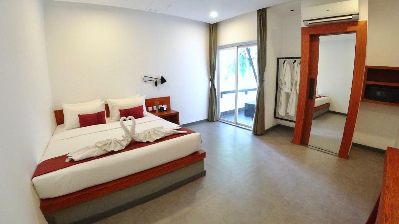 Hotel Records Phnom Penh Luaran gambar