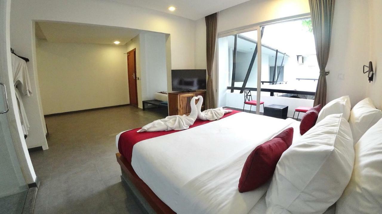 Hotel Records Phnom Penh Luaran gambar