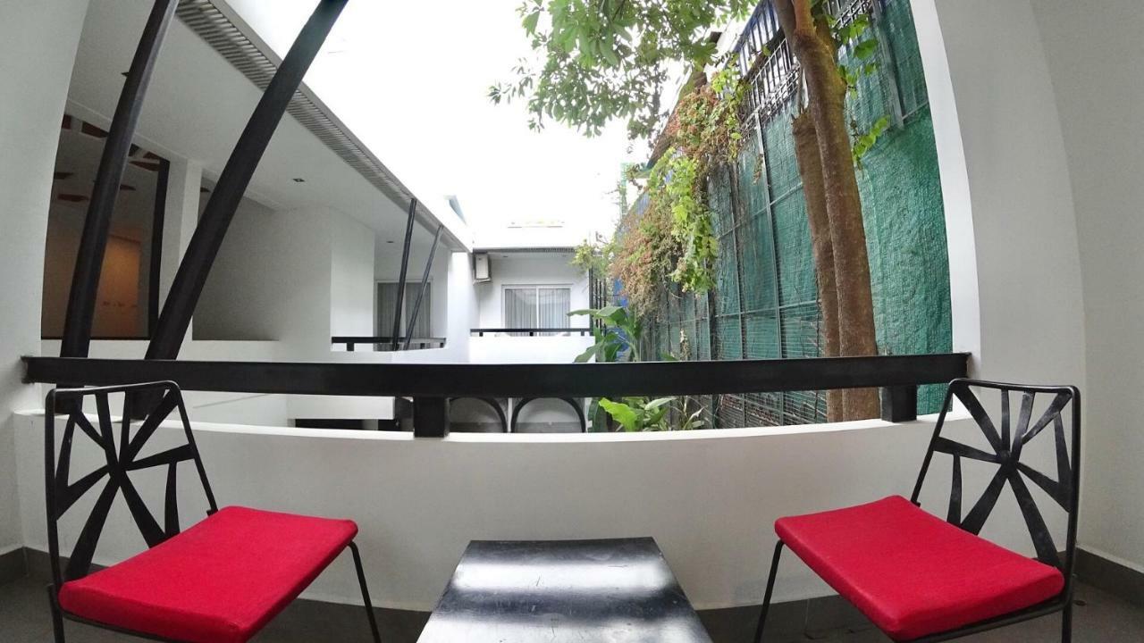 Hotel Records Phnom Penh Luaran gambar